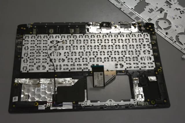 Jak wymienić klawiaturę w laptopie Acer bez zbędnych problemów Jak wymienić klawiaturę w laptopie Acer bez zbędnych problemów