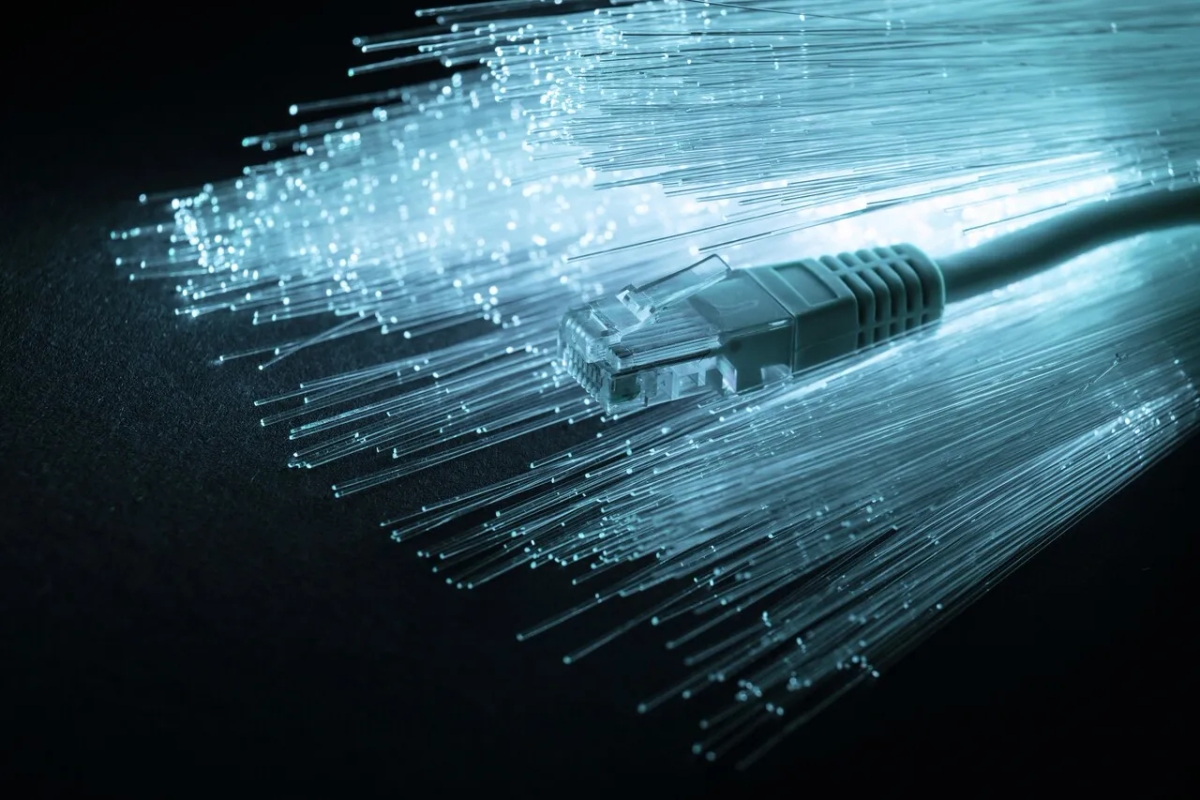 Jakie kary grożą za przerwanie kabla telefonicznego w Polsce?