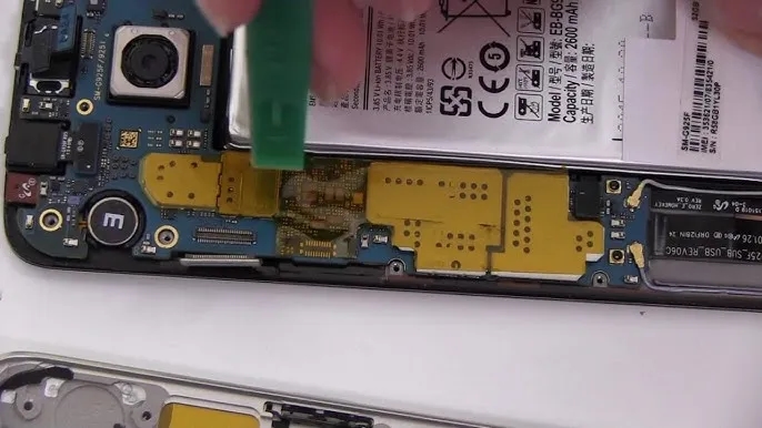 Wymiana baterii w Samsung Galaxy S6 - uniknij kosztownych błędów